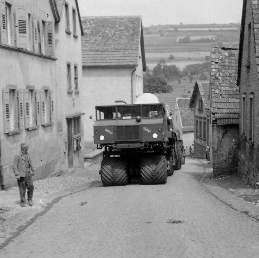 Moving a Mace missile by the BACK roads to Grünstadt